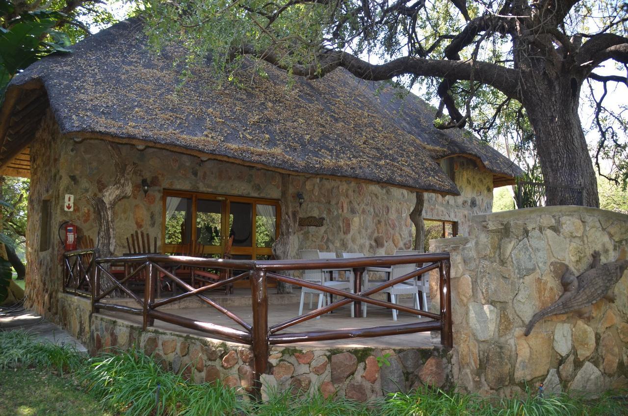 Gasthaus Moholoholo Ya Mati Kampersrus AH Exterior foto