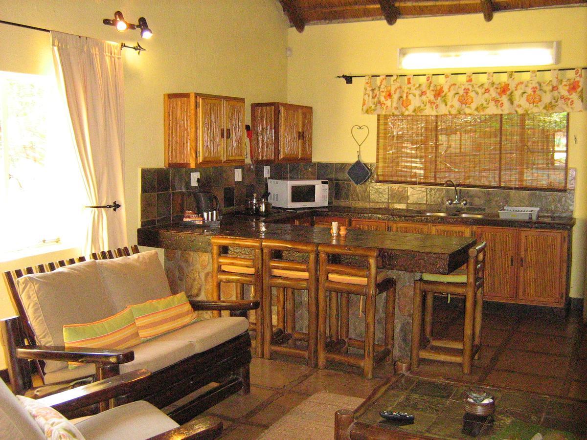 Gasthaus Moholoholo Ya Mati Kampersrus AH Exterior foto