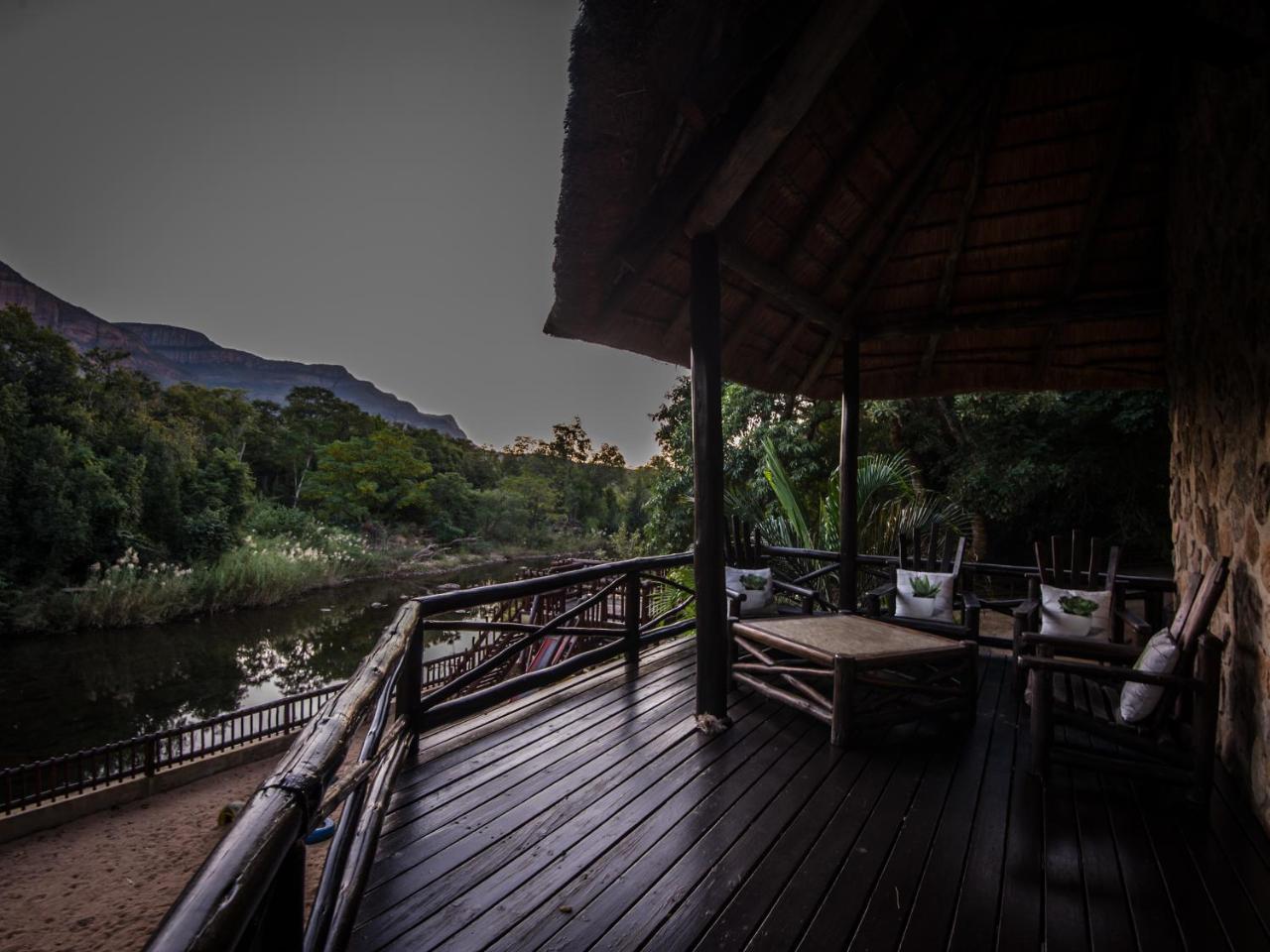 Gasthaus Moholoholo Ya Mati Kampersrus AH Exterior foto
